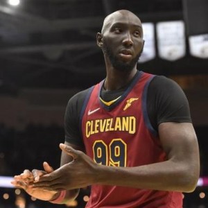 奇异果体育APP-NBA黑马逆袭！灰熊终结勇士十二连胜